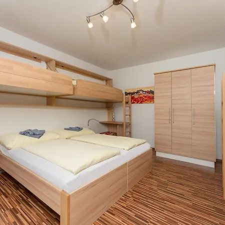 Easyapartments Leo Apartment