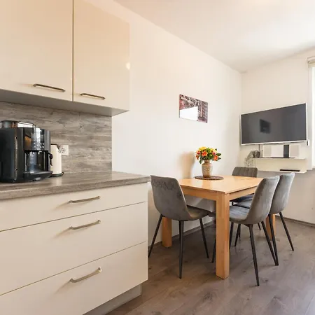 Easyapartments Leo *