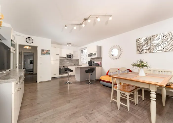 Easyapartments Leo דירה לינץ